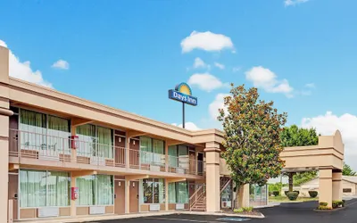 Days Inn by Wyndham Clarksville TN