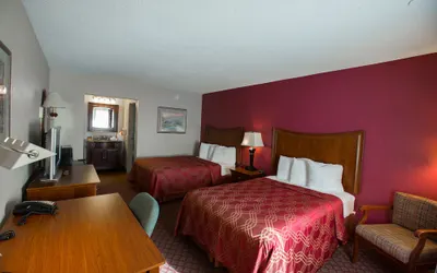 Econo Lodge Inn & Suites Joplin