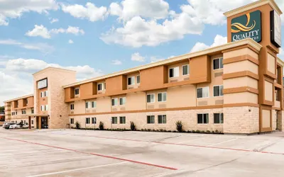 Quality Inn & Suites Plano East - Richardson