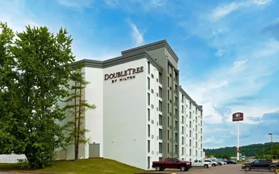 DoubleTree by Hilton Washington Meadow Lands Casino Area