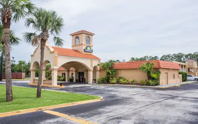 Days Inn by Wyndham Ormond Beach