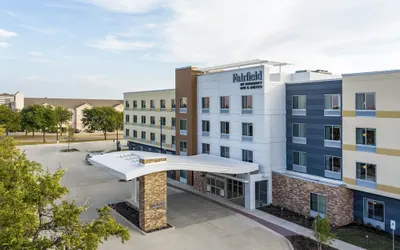 Fairfield Inn & Suites by Marriott Dallas DFW Airport North/ Irving