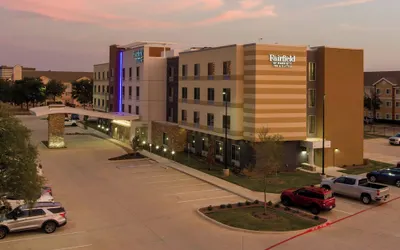 Fairfield Inn & Suites by Marriott Dallas DFW Airport North/ Irving