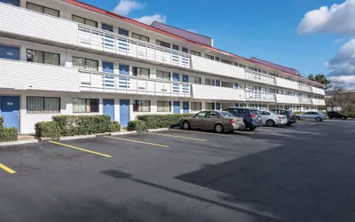 Motel 6 Birmingham, AL