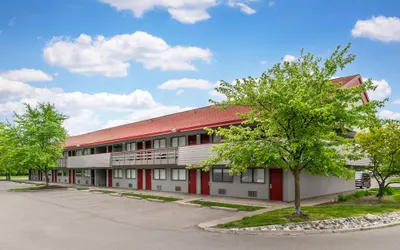 Red Roof Inn Detroit Metro Airport - Taylor