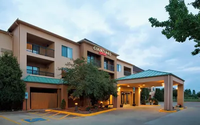 Courtyard by Marriott Springfield