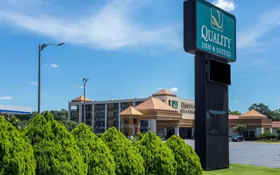 Quality Inn & Suites Baton Rouge West – Port Allen