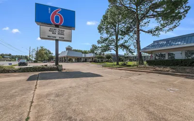 Motel 6 Kilgore, TX