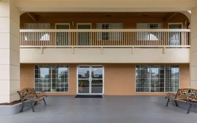 Quality Inn Clute Freeport