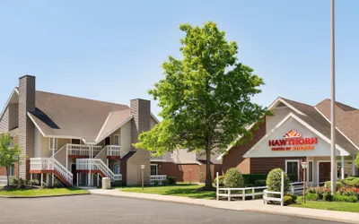 Hawthorn Suites by Wyndham Tinton Falls