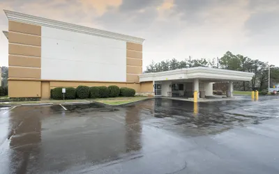 Red Roof Inn Knoxville Central - Papermill Road