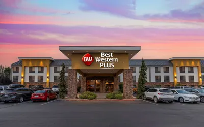 Best Western Plus Olympic Inn