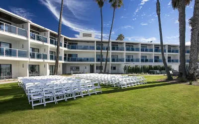 Marina del Rey Hotel