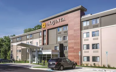 La Quinta Inn & Suites by Wyndham Columbia / Fort Meade