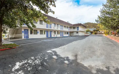 Motel 6 Yreka, CA