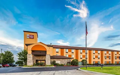 Best Western Plus Woodland Hills Hotel & Suites