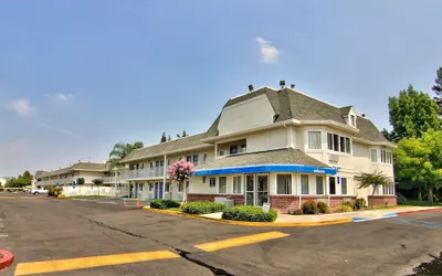 Motel 6 Sacramento, CA - South Sacramento & Elk Grove