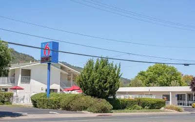 Motel 6 Ukiah, CA