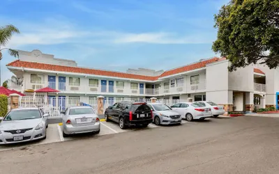 Motel 6 Carlsbad, CA - East