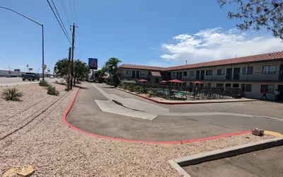 Motel 6 Kingman, AZ - Route 66 East