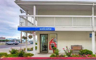 Motel 6 Medford, OR - North