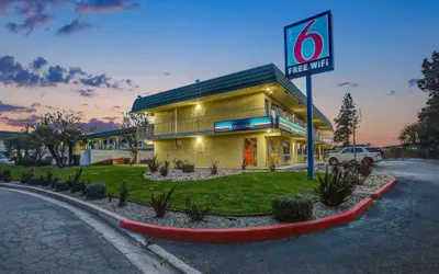 Motel 6 King City, CA