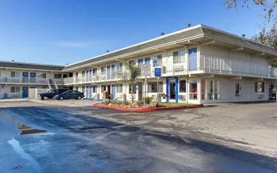 Motel 6 Hayward, CA - East Bay