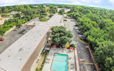 Motel 6 Huntsville, TX