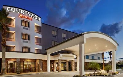 Courtyard By Marriott Las Vegas Stadium Area