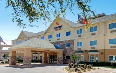 Comfort Suites North Dallas