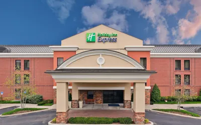 Holiday Inn Express & Suites Nashville - Brentwood I-65