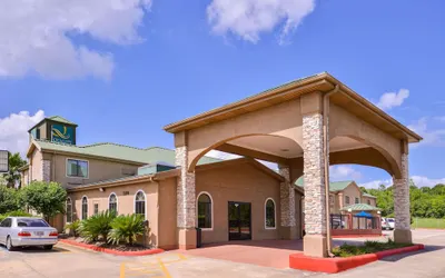 Quality Inn And Suites Beaumont