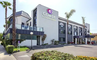 Coast Burbank Hotel
