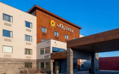 La Quinta Inn & Suites by Wyndham Anchorage Airport