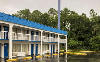 Motel 6 Daytona Beach, FL - Speedway