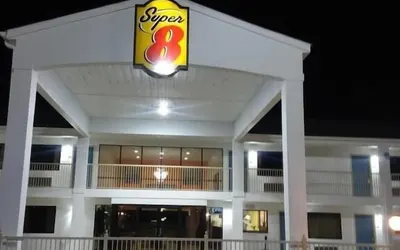 Super 8 by Wyndham Ocean Springs Biloxi