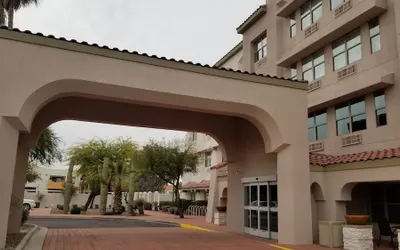 Comfort Inn & Suites Tempe Phoenix Sky Harbor Airport