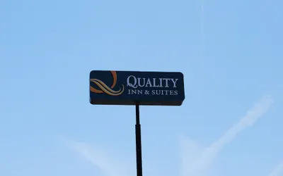 Quality Inn & Suites Fresno Northwest