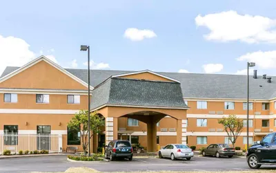 Quality Inn & Suites University/Airport
