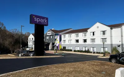Spark by Hilton Macon North