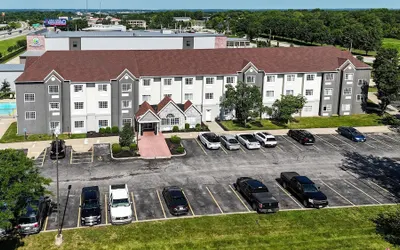Sonesta Essential Hotels Blue Springs