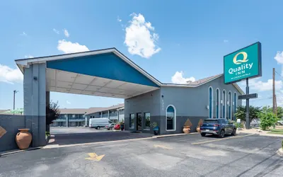 Quality Inn Near Lake Marble Falls