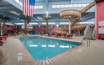 Ramada by Wyndham Sioux Falls Airport-Waterpark & Event Ctr