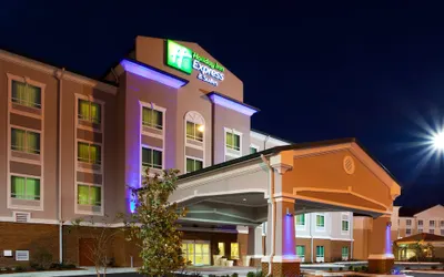 Holiday Inn Express & Suites Valdosta West - Mall Area, an IHG Hotel