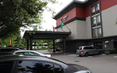 Comfort Inn & Suites Sea-Tac Airport