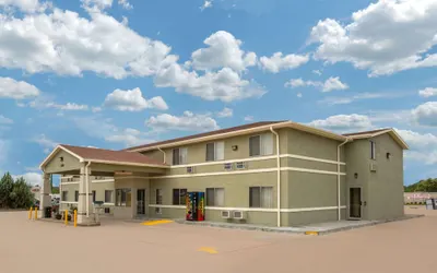 Days Inn by Wyndham North Platte