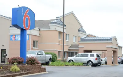 Motel 6 Anderson, IN - Indianapolis