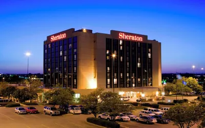 Sheraton West Des Moines Hotel