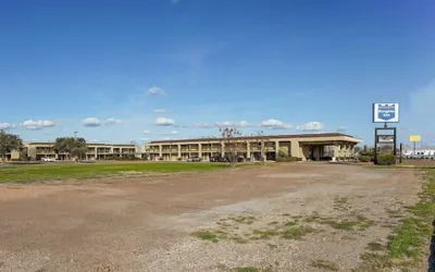 Days Inn by Wyndham Victoria TX East