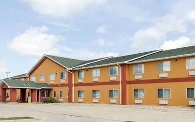 Quality Inn Brookings - University